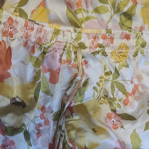 Two-Piece Sleep Set  💤 🛏 - Picture 3 of 8